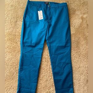 DOCKERS pants new with tag 97% cotton 3% elastane